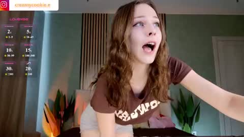 Snapshot of fixielu chatting on 07.07.26 im Linda please give me thumbs up online show from 07.07.26