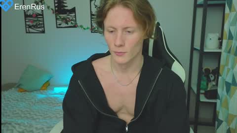 Snapshot of fixsicki chatting on 02.02.25 Eren. online show from 02.02.25