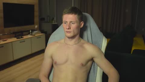 Snapshot of fixsicki chatting on 10.28.25 Eren. online show from 10.28.25