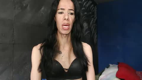 flats23cm online show from 10.27.25