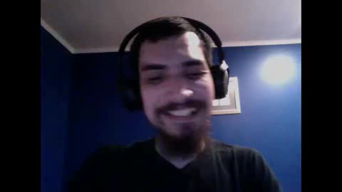 Snapshot of flamingolindo chatting on 10.31.25 Flamingolindo online show from 10.31.25