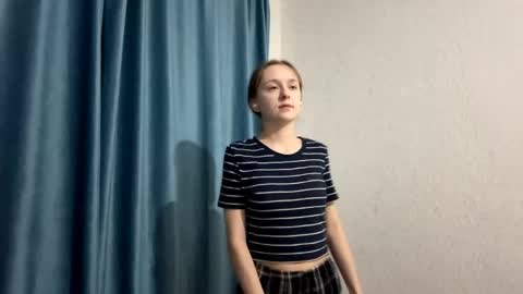 Snapshot of fleshpoetry chatting on 03.01.26 Emma online show from 03.01.26