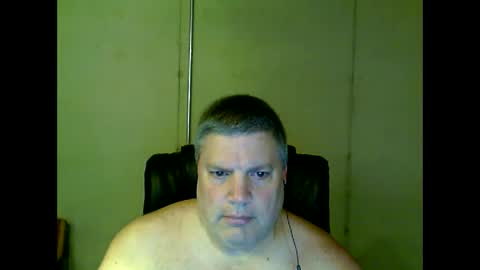 Snapshot of fletch32 chatting on 01.13.25 jd online show from 01.13.25