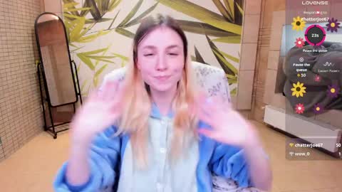 FlexiMona online show from 04.11.26