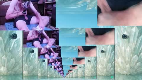 Snapshot of flextle chatting on 11.21.25 Flextle Bunny online show from 11.21.25