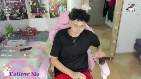 fli_uwu24 online show from 01.15.25