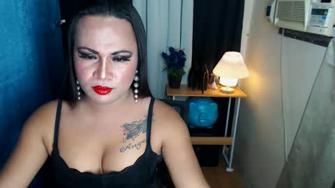 Snapshot of flirtangel93 chatting on 02.01.25 Angel online show from 02.01.25