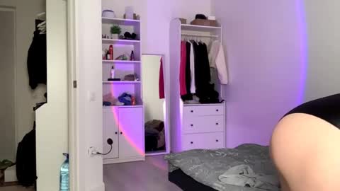 Dasha and Vitalii online show from 04.19.26