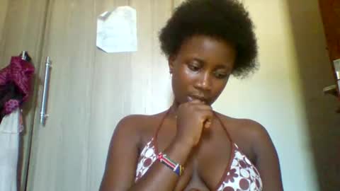 Snapshot of flirty_arrya chatting on 04.13.26 flirty_arrya online show from 04.13.26