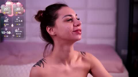 Snapshot of flirty_fawn chatting on 12.22.25 Ana online show from 12.22.25