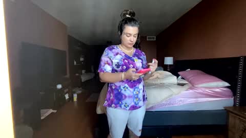Ive Retired From Camming  online show from 04.28.26