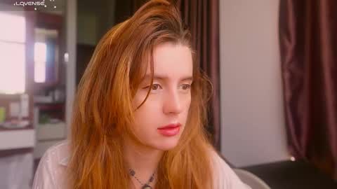 Snapshot of flonodo chatting on 09.17.25 Eliza online show from 09.17.25