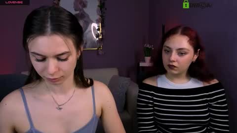 Snapshot of flora_ri chatting on 01.07.26 just ask me online show from 01.07.26