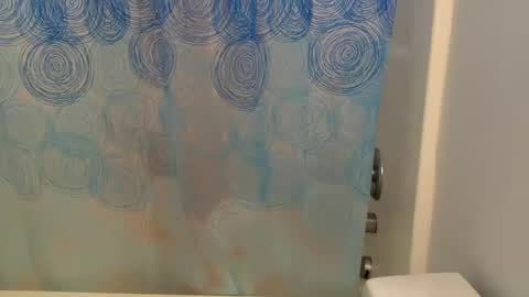 Snapshot of floraexploration chatting on 03.05.25 floraexploration online show from 03.05.25