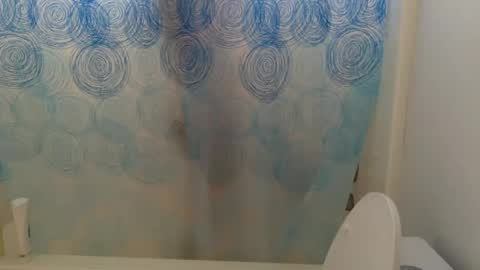 Snapshot of floraexploration chatting on 03.09.25 floraexploration online show from 03.09.25