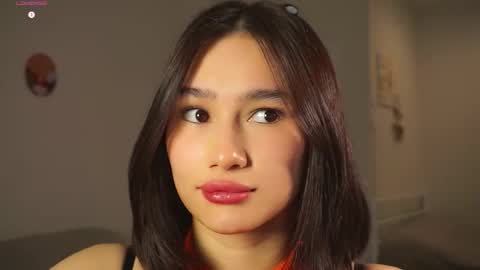 Viola online show from 11.05.25