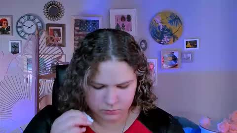 Snapshot of florenceanderson_ chatting on 09.16.25 florenceanderson_ online show from 09.16.25