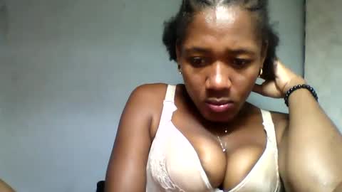 florencia011 online show from 02.12.25