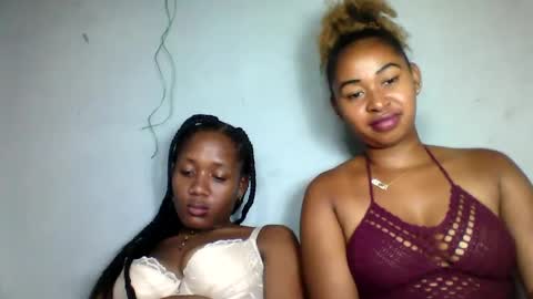 florencia011 online show from 02.16.25