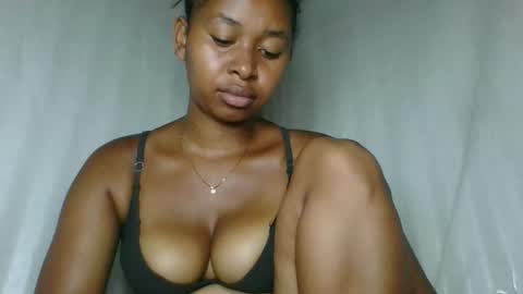 florencia011 online show from 12.23.25