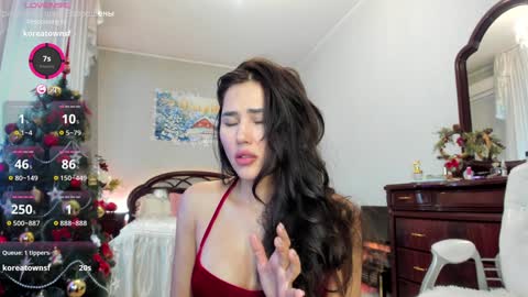 Nicole online show from 12.23.24