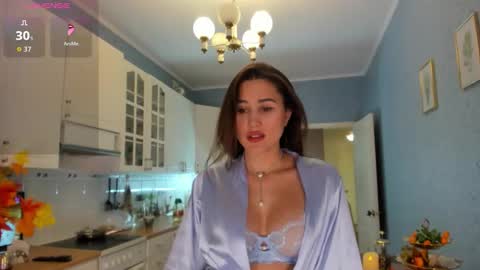 Nicole online show from 10.29.25