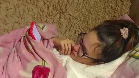 say meow and send tip  online show from 12.22.24