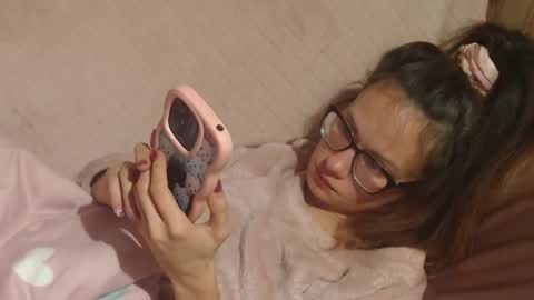 say meow and send tip  online show from 11.11.25