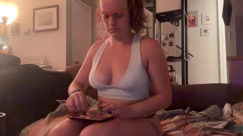 Snapshot of flowerfreak chatting on 10.17.25 Flower Freak online show from 10.17.25