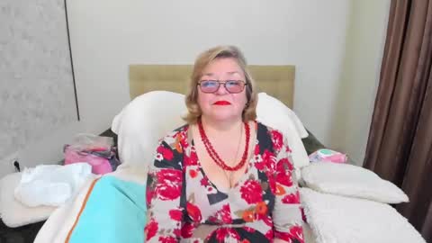 Flowerlower online show from 02.06.25