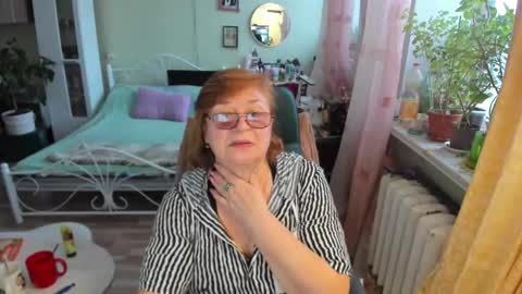 Flowerlower online show from 02.12.26