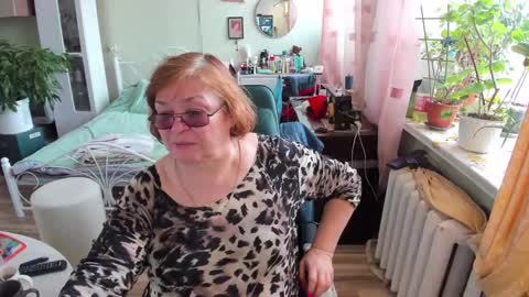 Flowerlower online show from 03.12.26