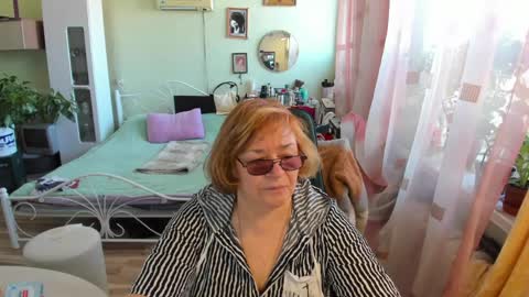 Flowerlower online show from 04.09.26