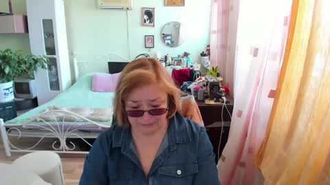 Flowerlower online show from 04.17.26