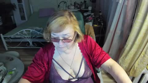 Flowerlower online show from 04.18.26