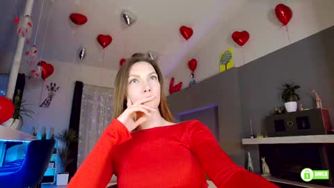 Snapshot of flowerr_powerr chatting on 02.14.25 Katrin online show from 02.14.25