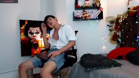 flowers109 online show from 01.07.25