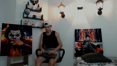 flowers109 online show from 01.28.25