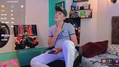 flowers109 online show from 02.05.26