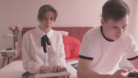 Snapshot of fluffy_hat chatting on 01.05.25 Fluffy and Krut online show from 01.05.25