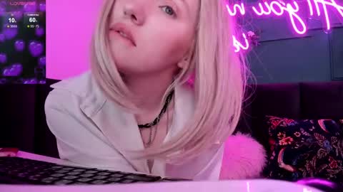 Monica online show from 03.03.25