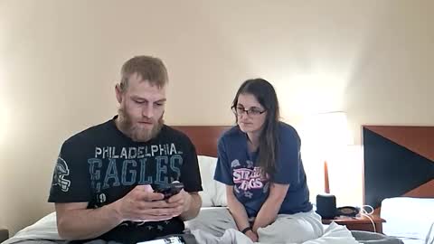 flyeaglesfly2009 online show from 02.07.26