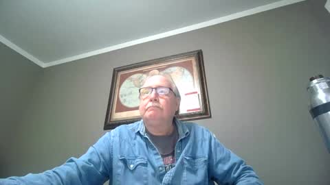 Snapshot of fmfsocal123 chatting on 12.01.24 fmfsocal123 online show from 12.01.24