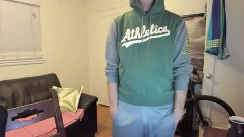 Snapshot of fngaymerguy chatting on 10.27.25 bulge vpl online show from 10.27.25