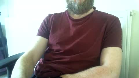 Snapshot of fns2011 chatting on 09.25.25 fns2011 online show from 09.25.25