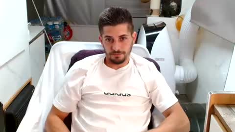 independent model online show from 06.26.26