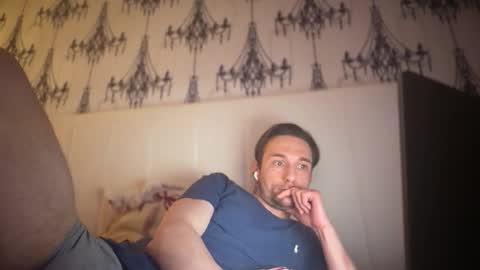 fordtom93 online show from 04.26.26