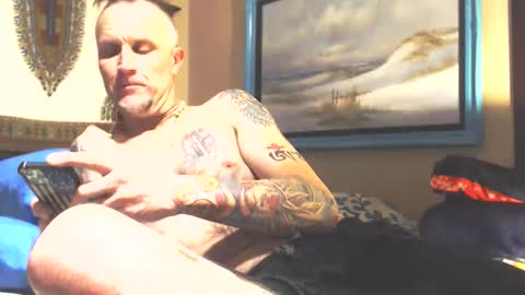 Snapshot of forestfuckers69 chatting on 11.27.25 forestfuckers69 online show from 11.27.25