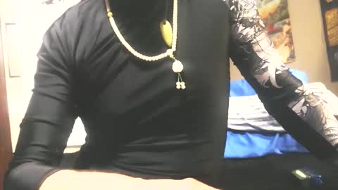 Snapshot of forestfuckers69 chatting on 02.18.26 forestfuckers69 online show from 02.18.26