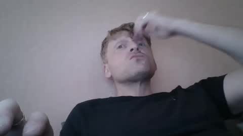 Snapshot of forgotten_lover chatting on 12.01.25 forgotten_lover online show from 12.01.25